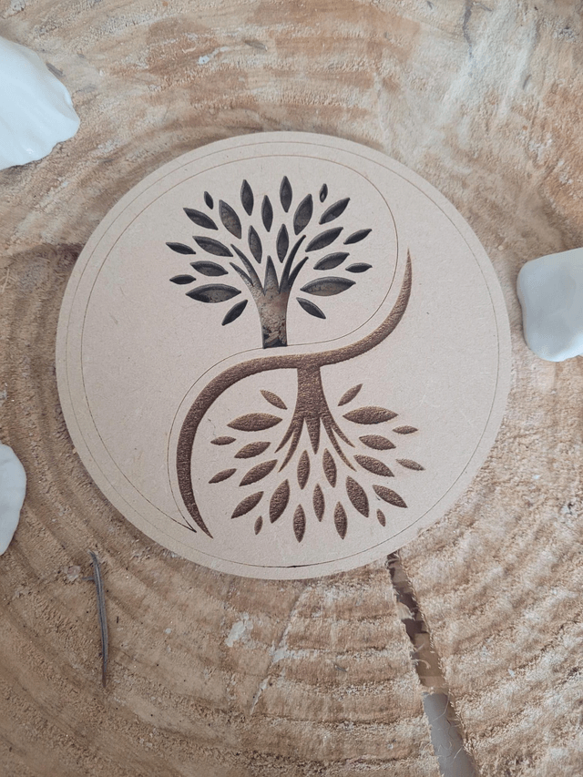 Arbre de vie sculptée bois - 10cm
